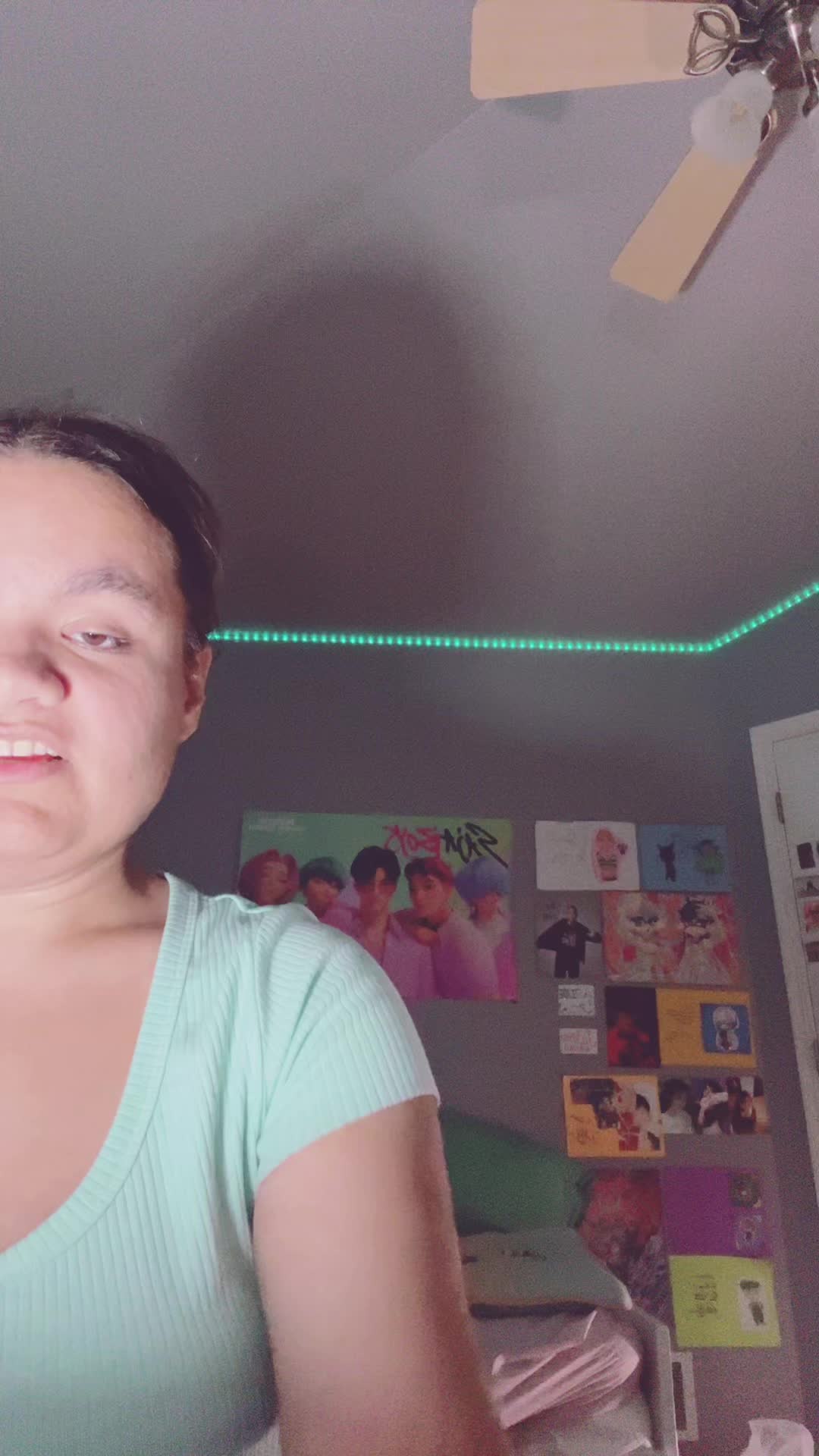 @AutisticCosplayer1999