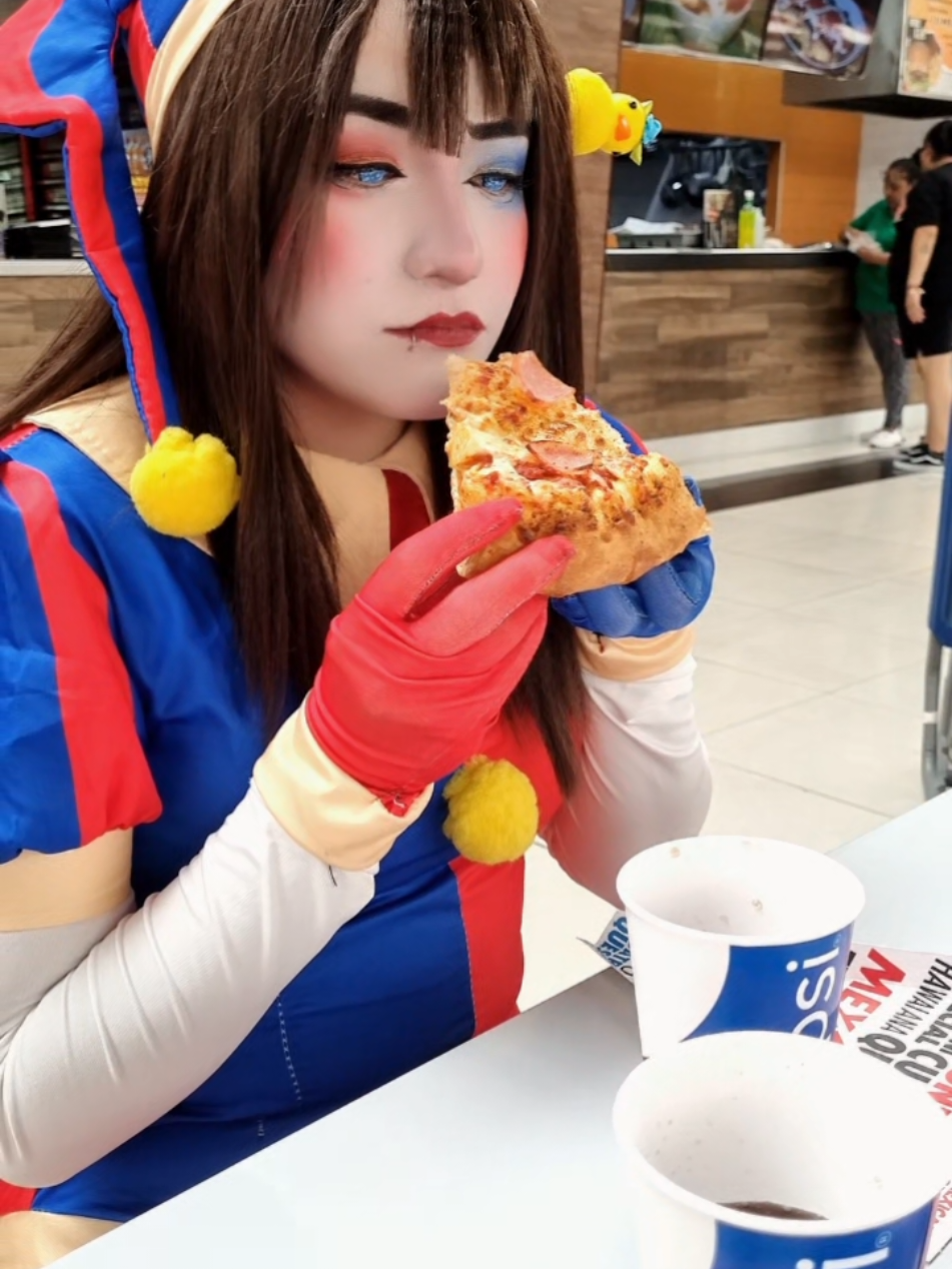 @𝙶𝚊𝚕𝚡𝚒𝙲𝚘𝚜𝚙𝚕𝚊𝚢✨️