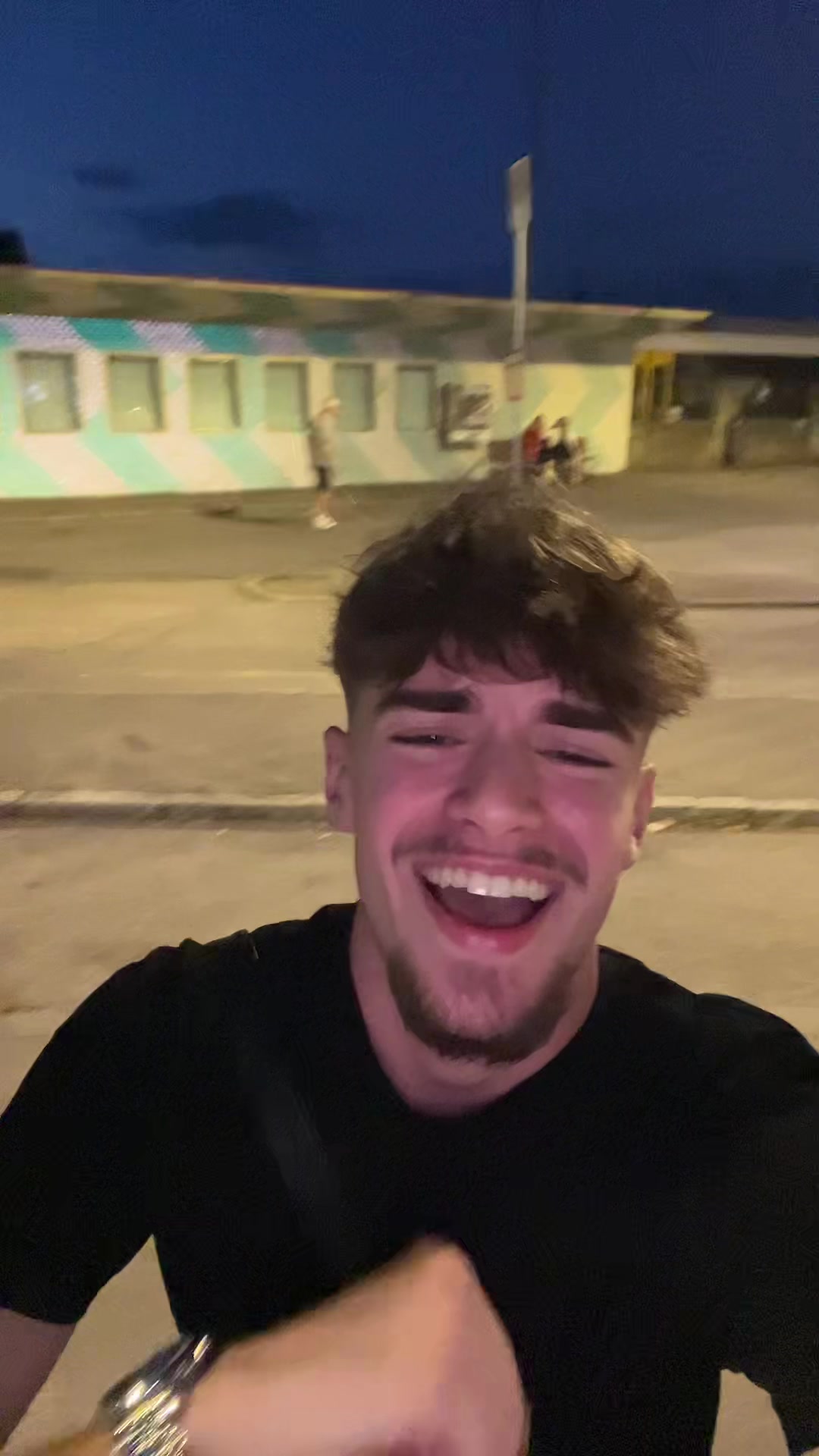 @EdoMedo🐻🇧🇦
