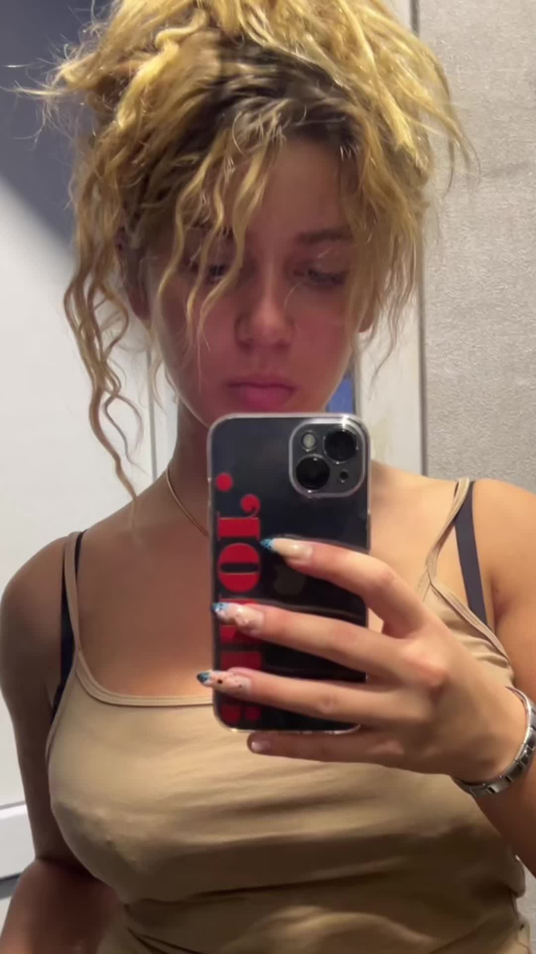 @😹