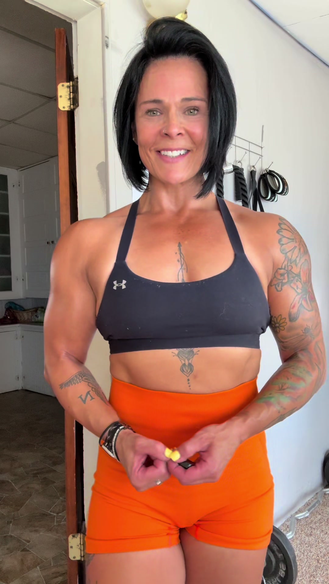 @fitmom_of_4_