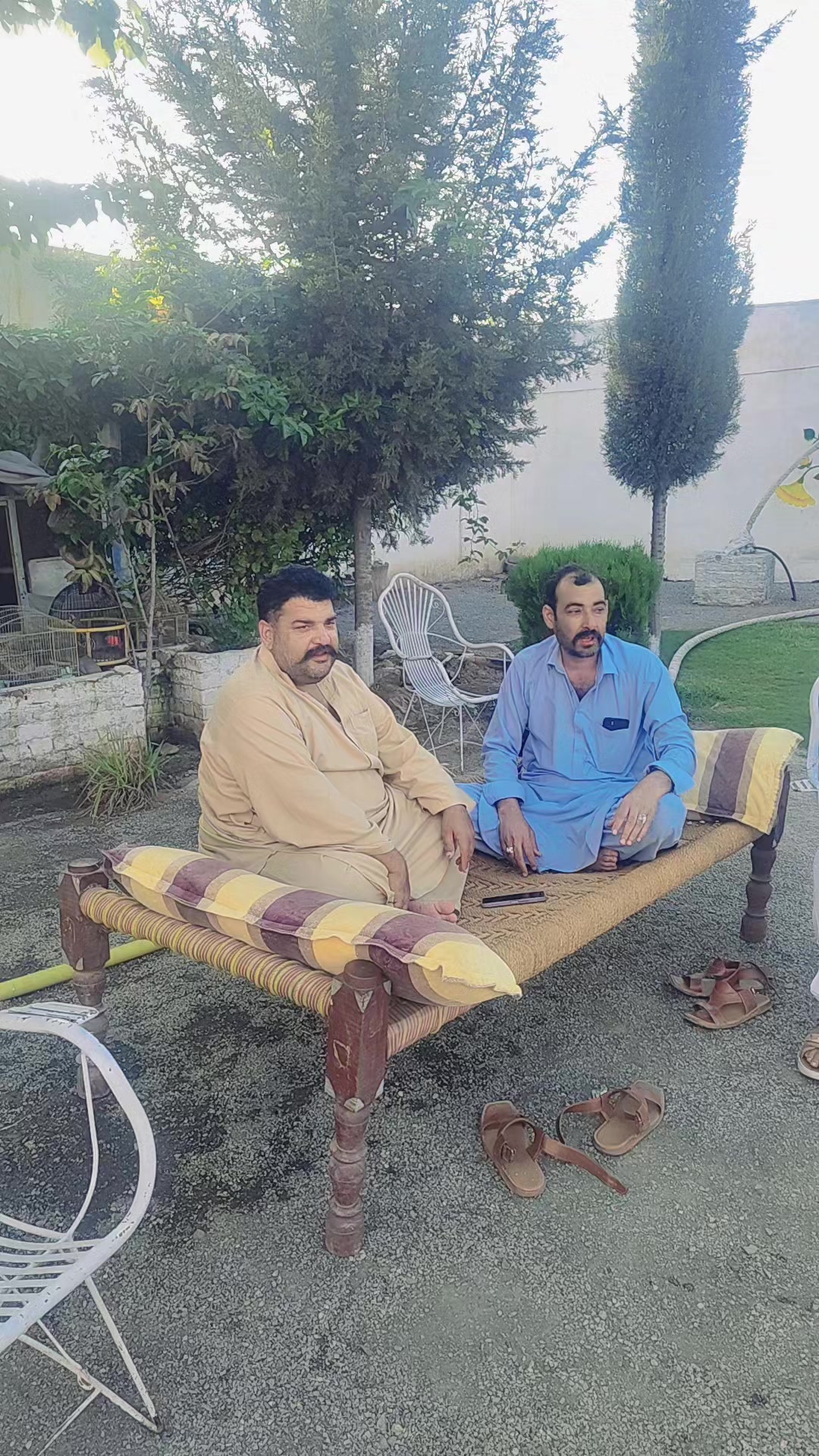 @Ak/khan