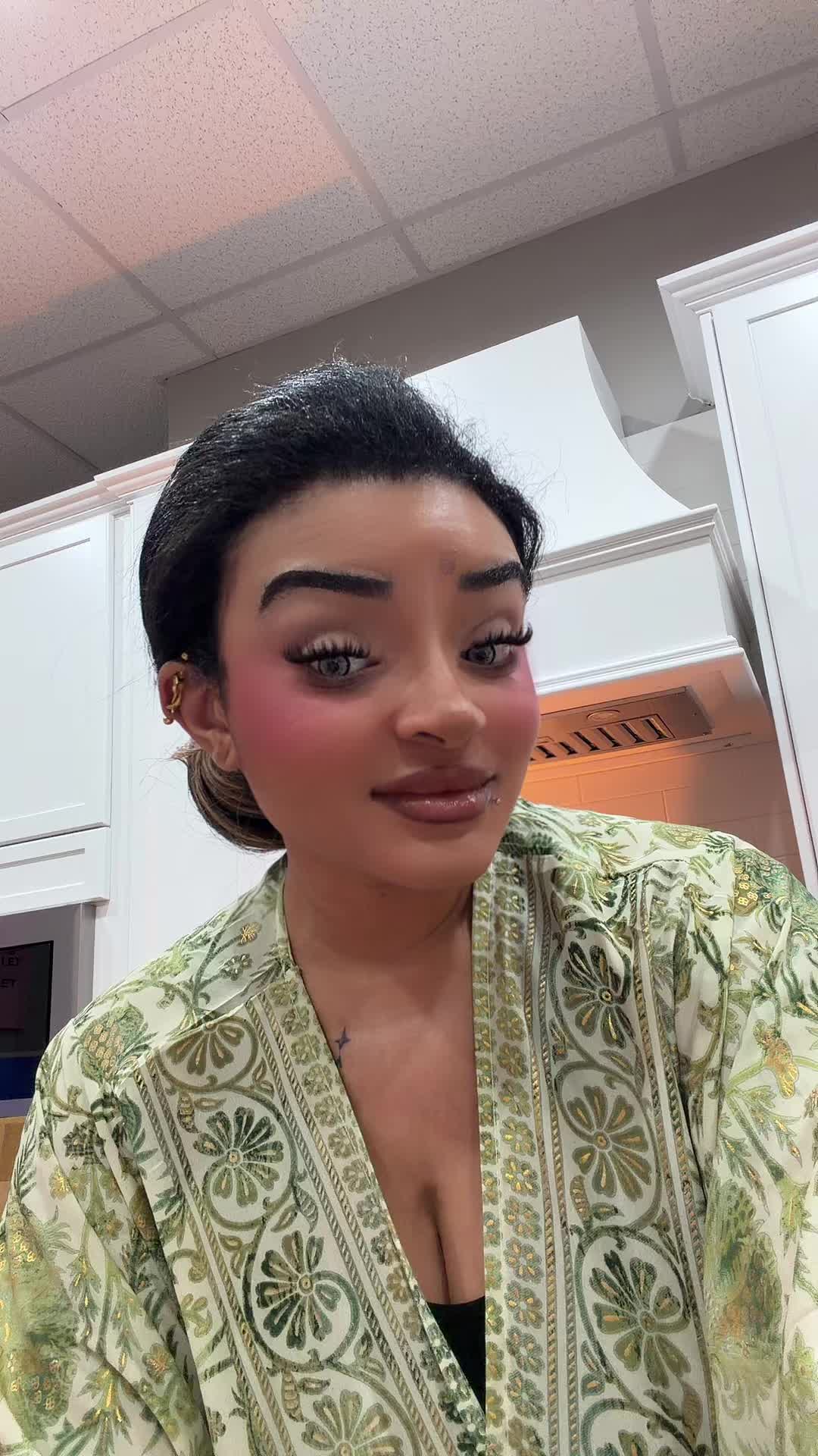 @Anastasia ✨