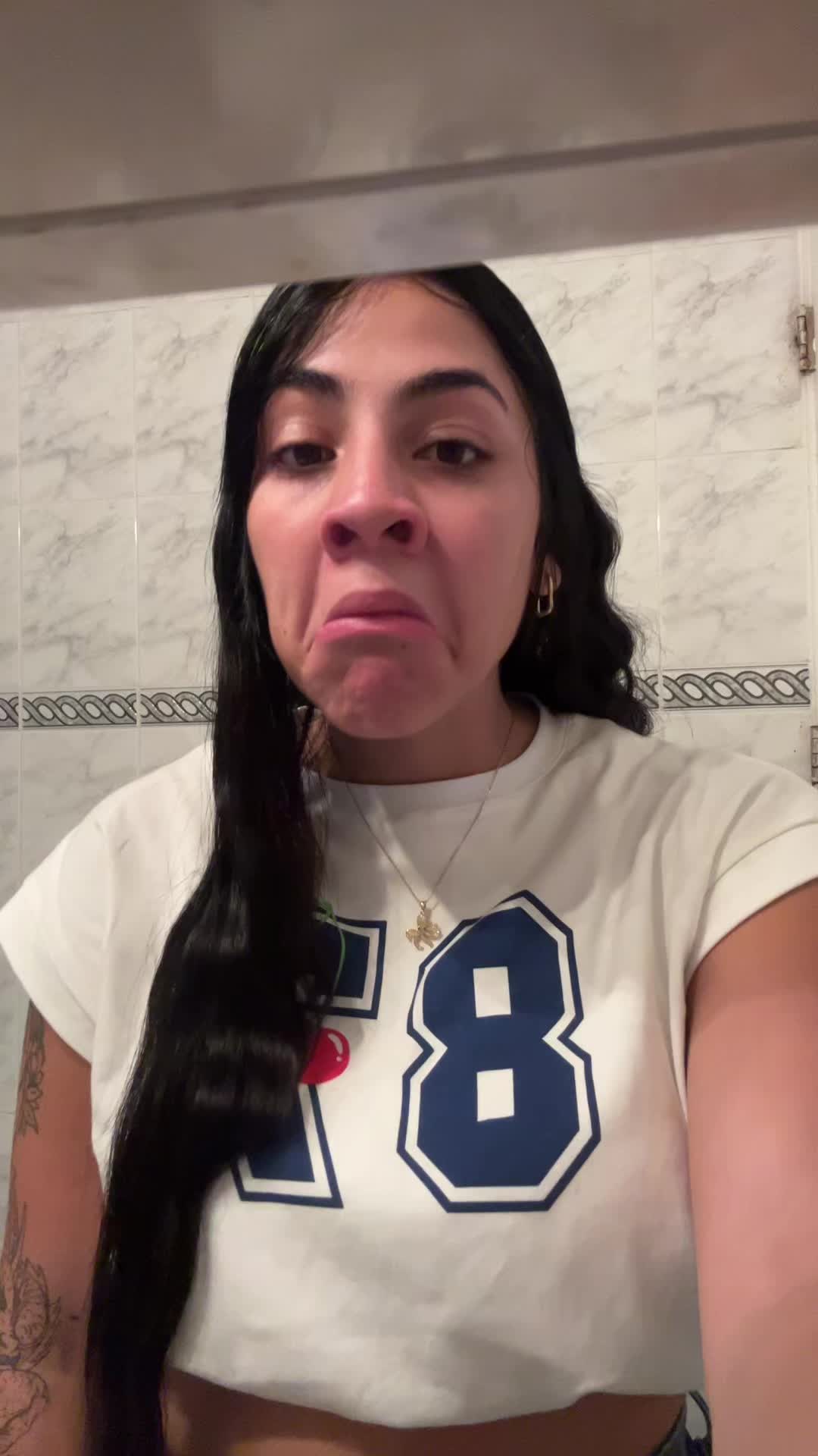 @laluguito
