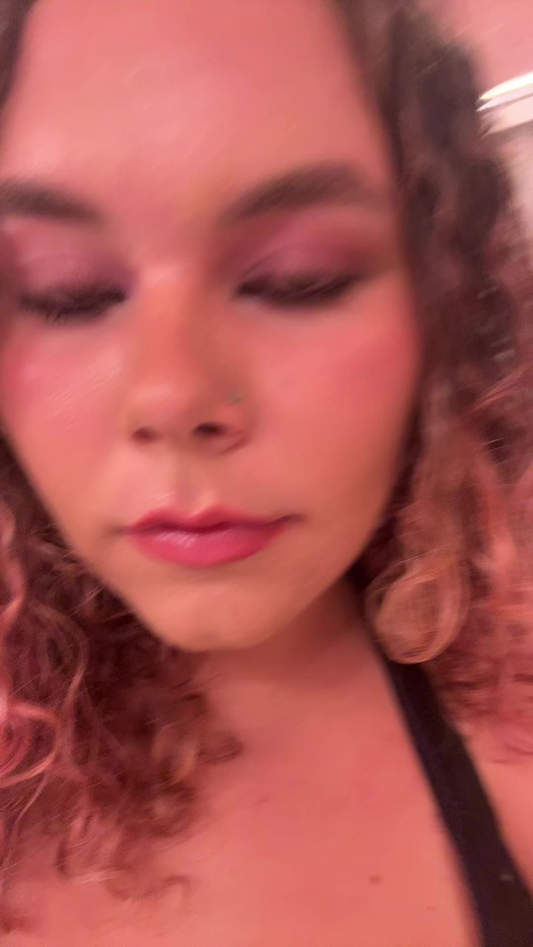 @bella