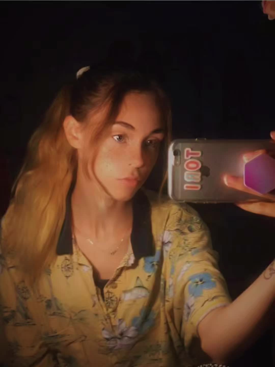 @M3LTED M0NDAY