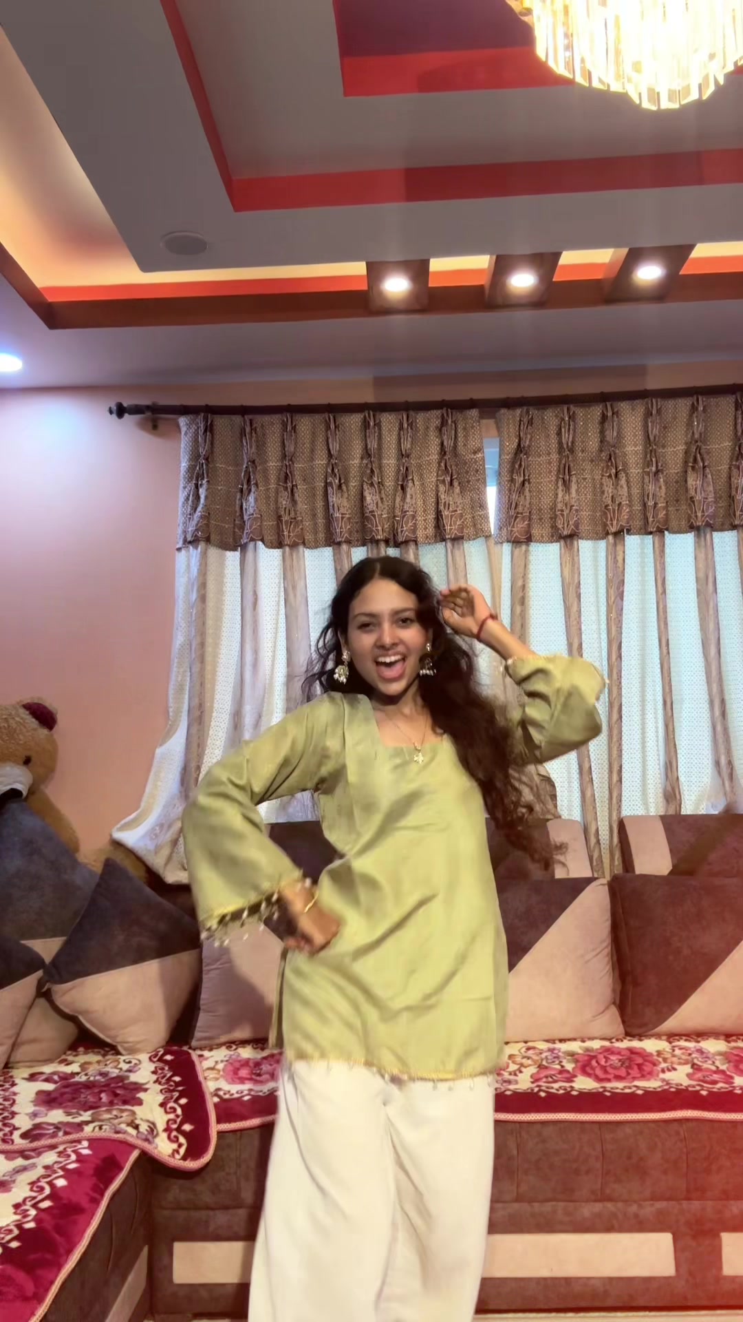@Prashamsa ydv🧿💜
