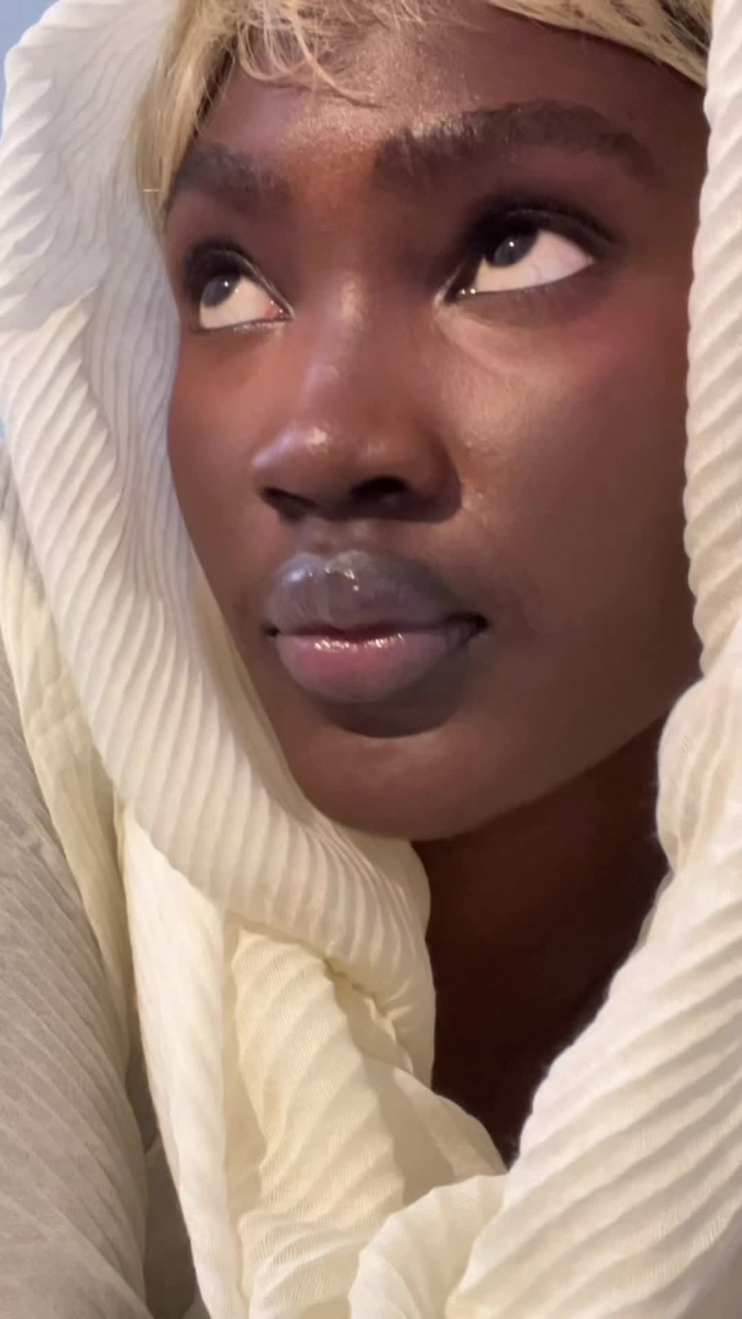 @debbiesmag