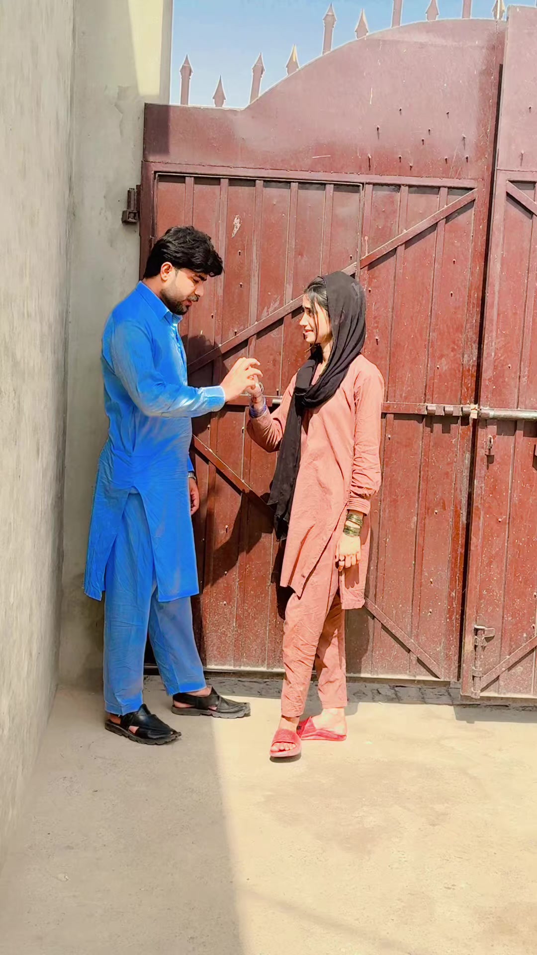 @👑عزیر~Pathan🤍🌼