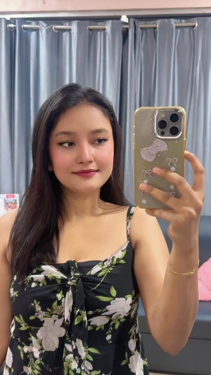 @Makeupwithaakriti