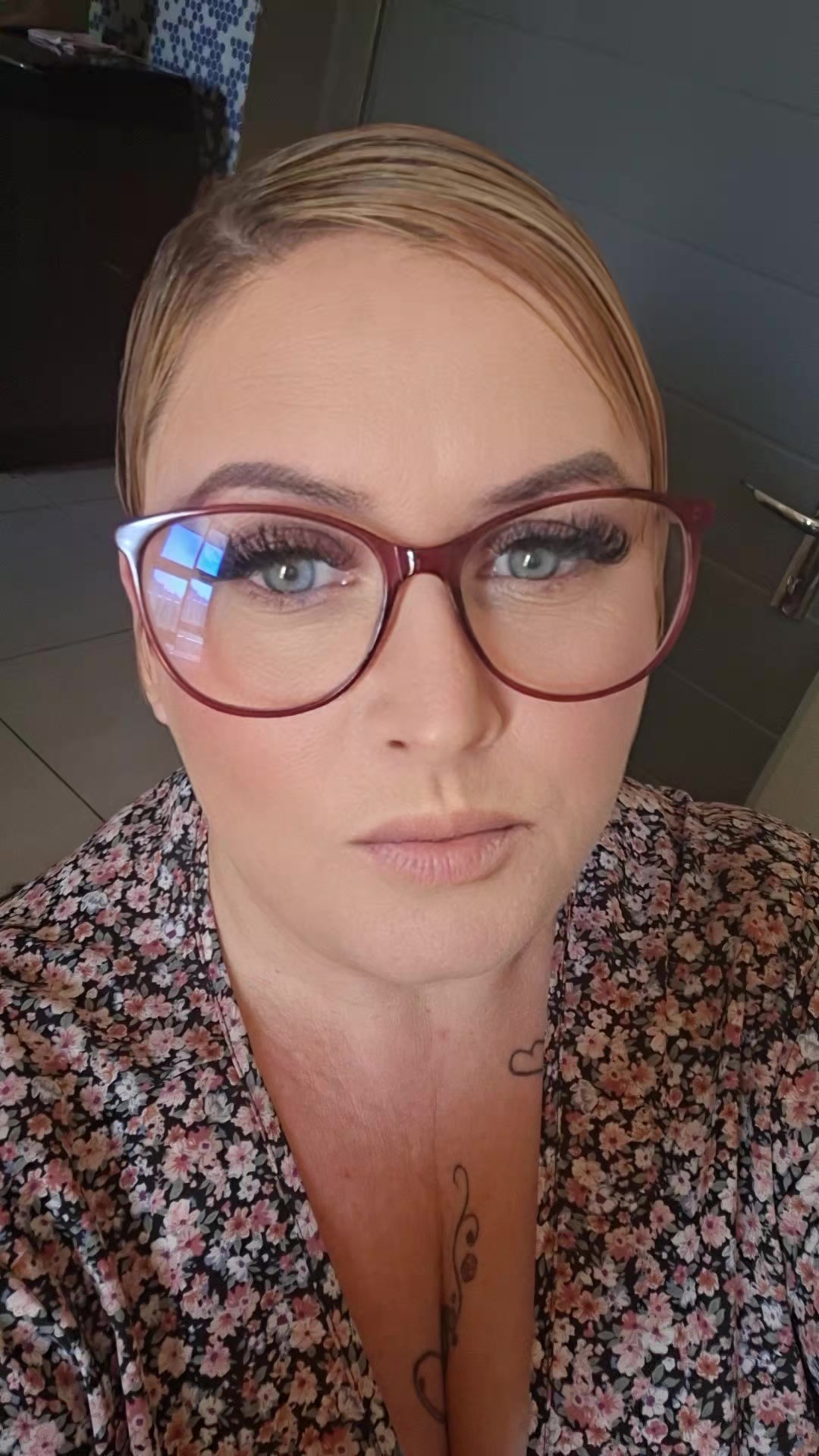 @Nicci