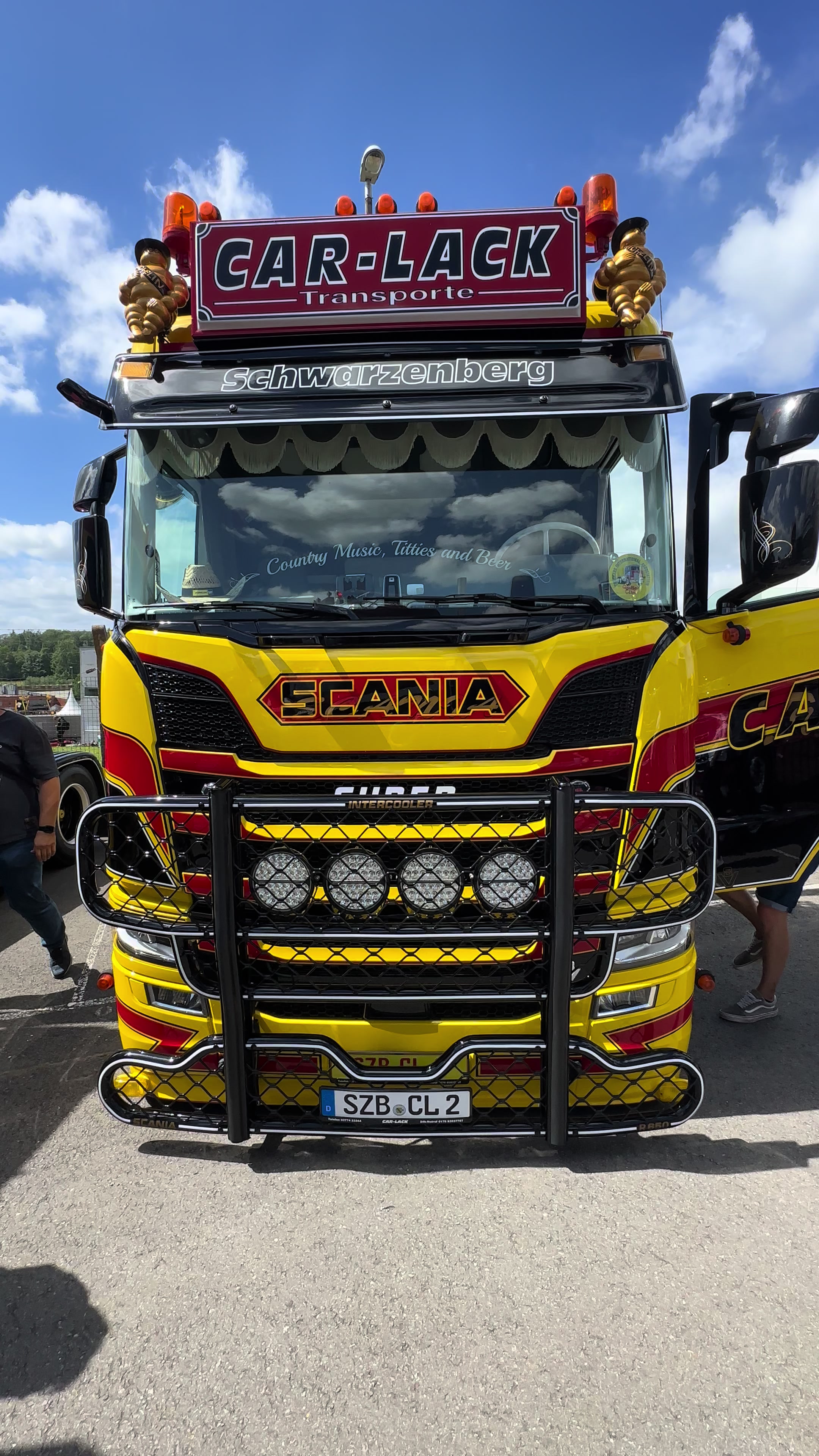 @tigroutruck
