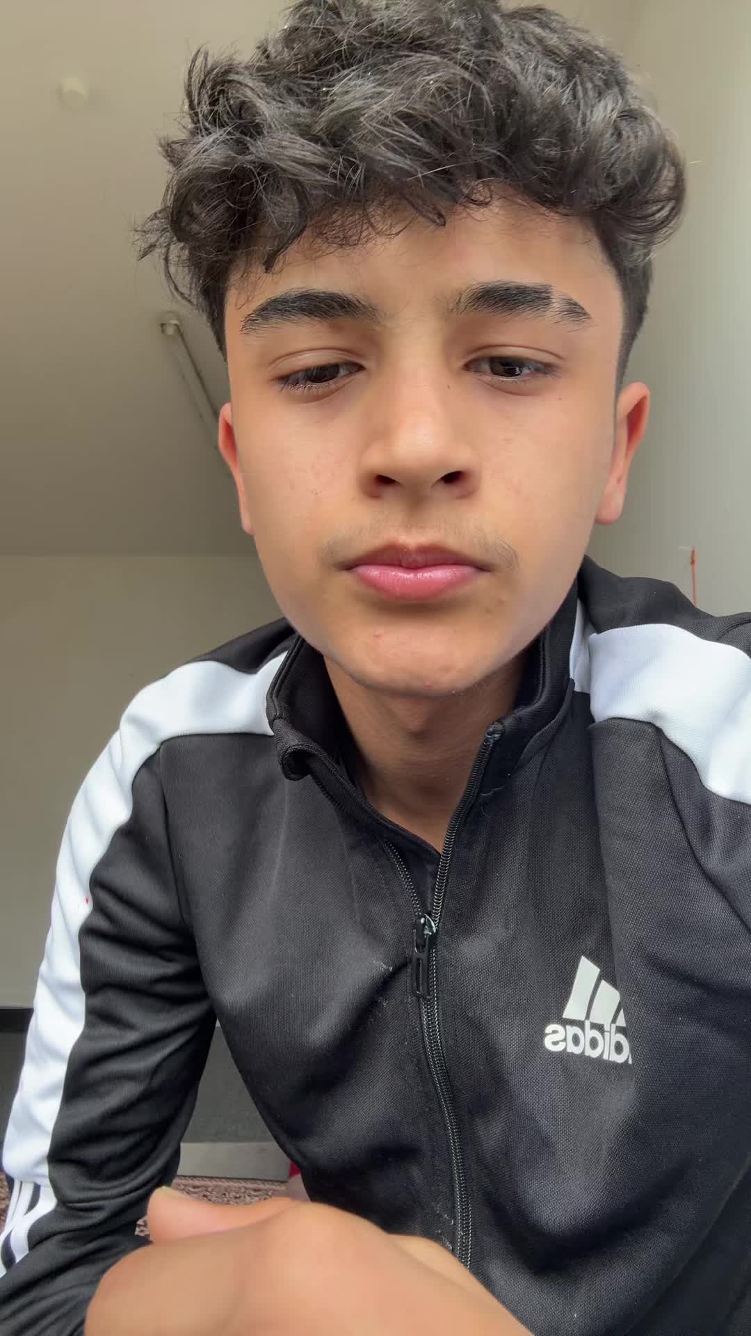 @🕸️