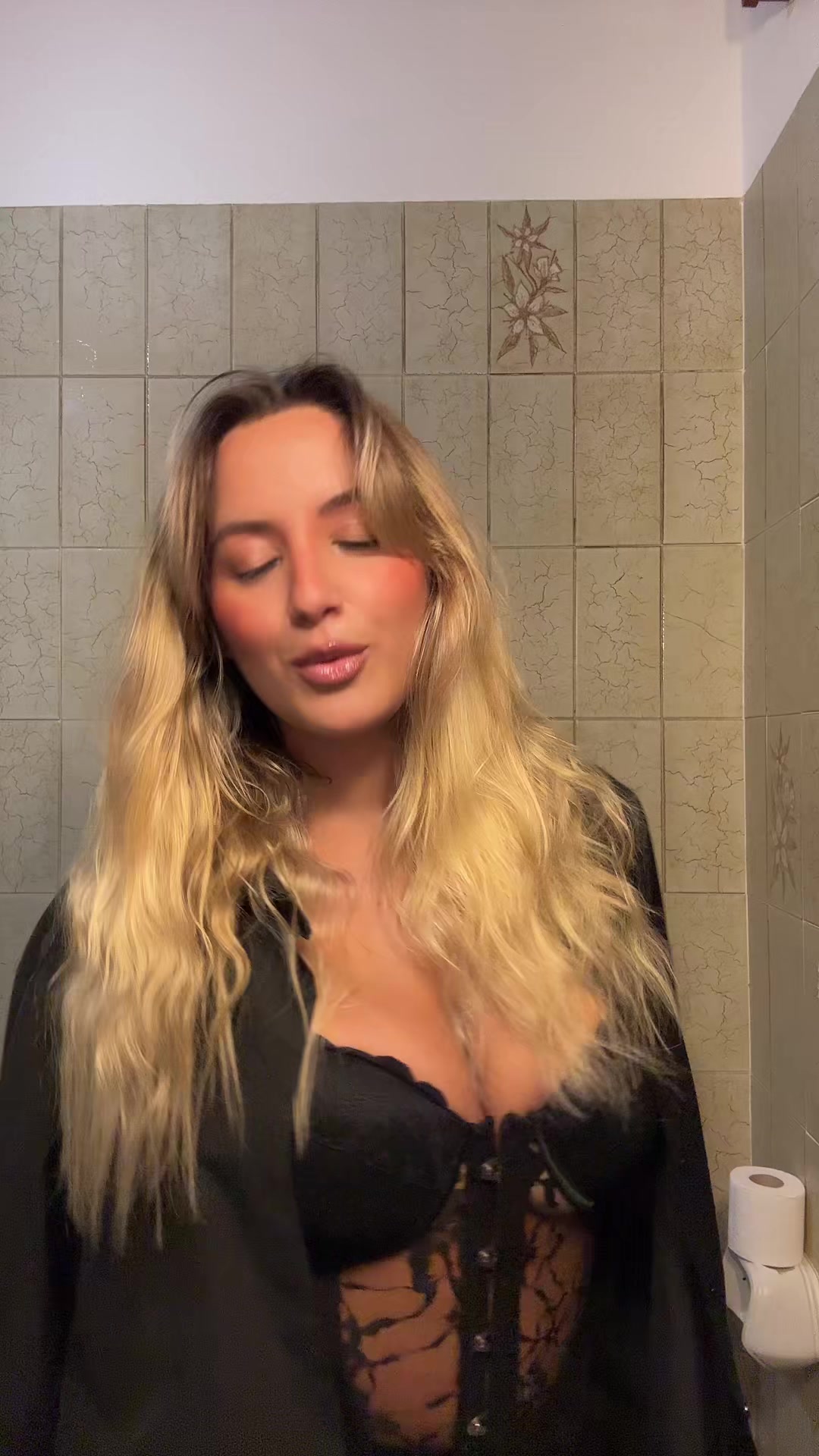 @FabsMallaa