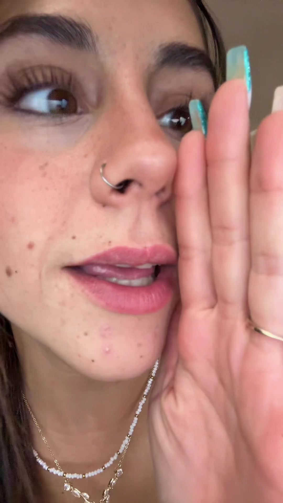 @𝐴𝑟𝑦