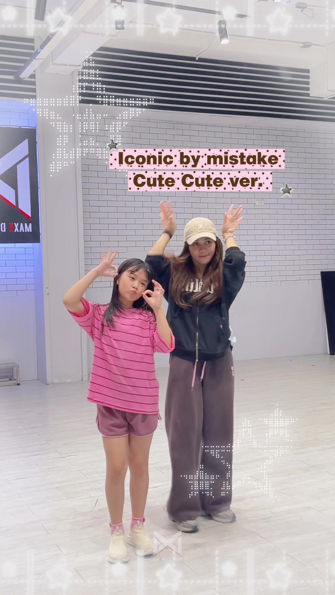@MAXXDANCESTUDIO