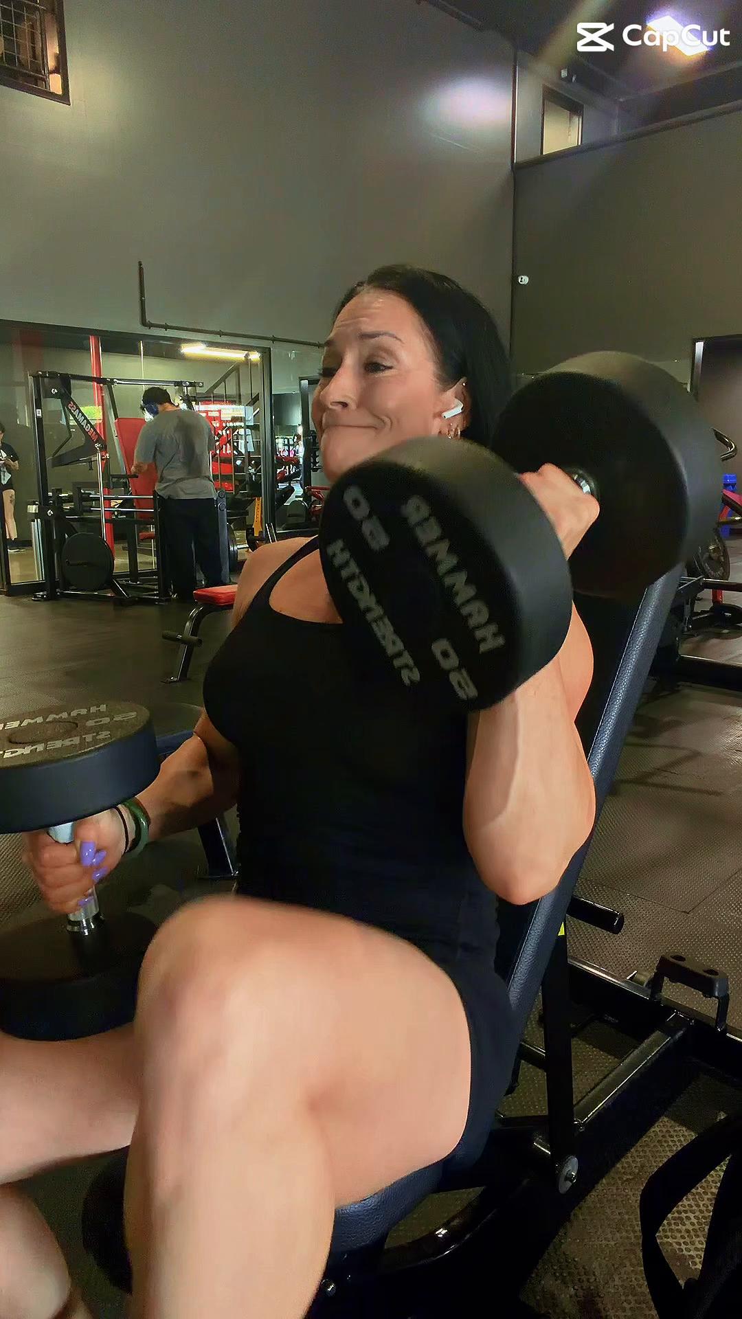 @Robyn 💪🏼💙