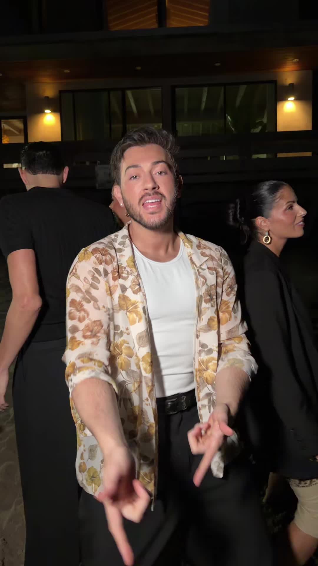 @MannyMua