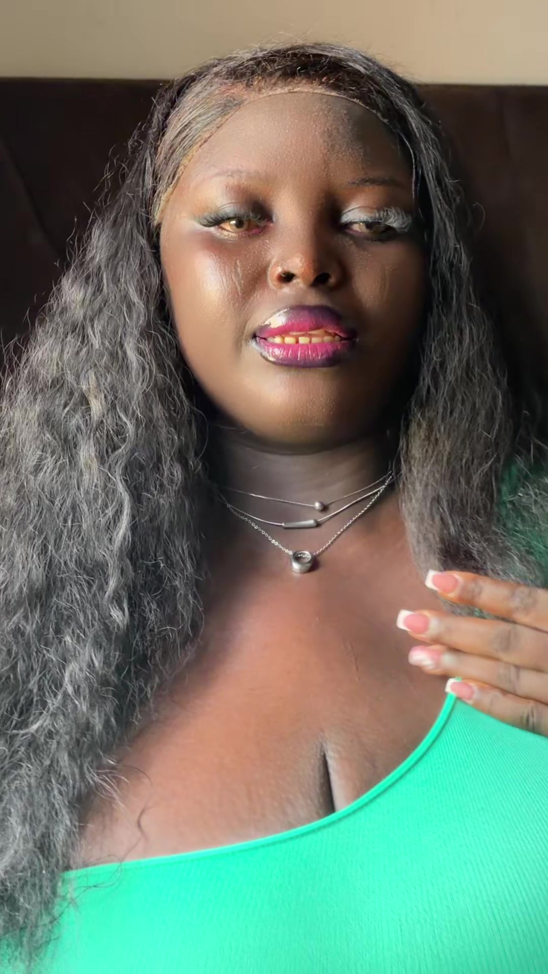 @Official_busty_Vivian ♉️