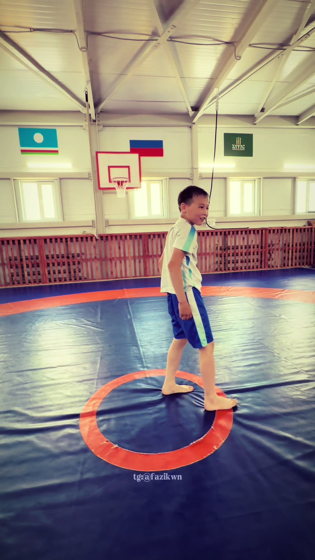 @Махыс_35