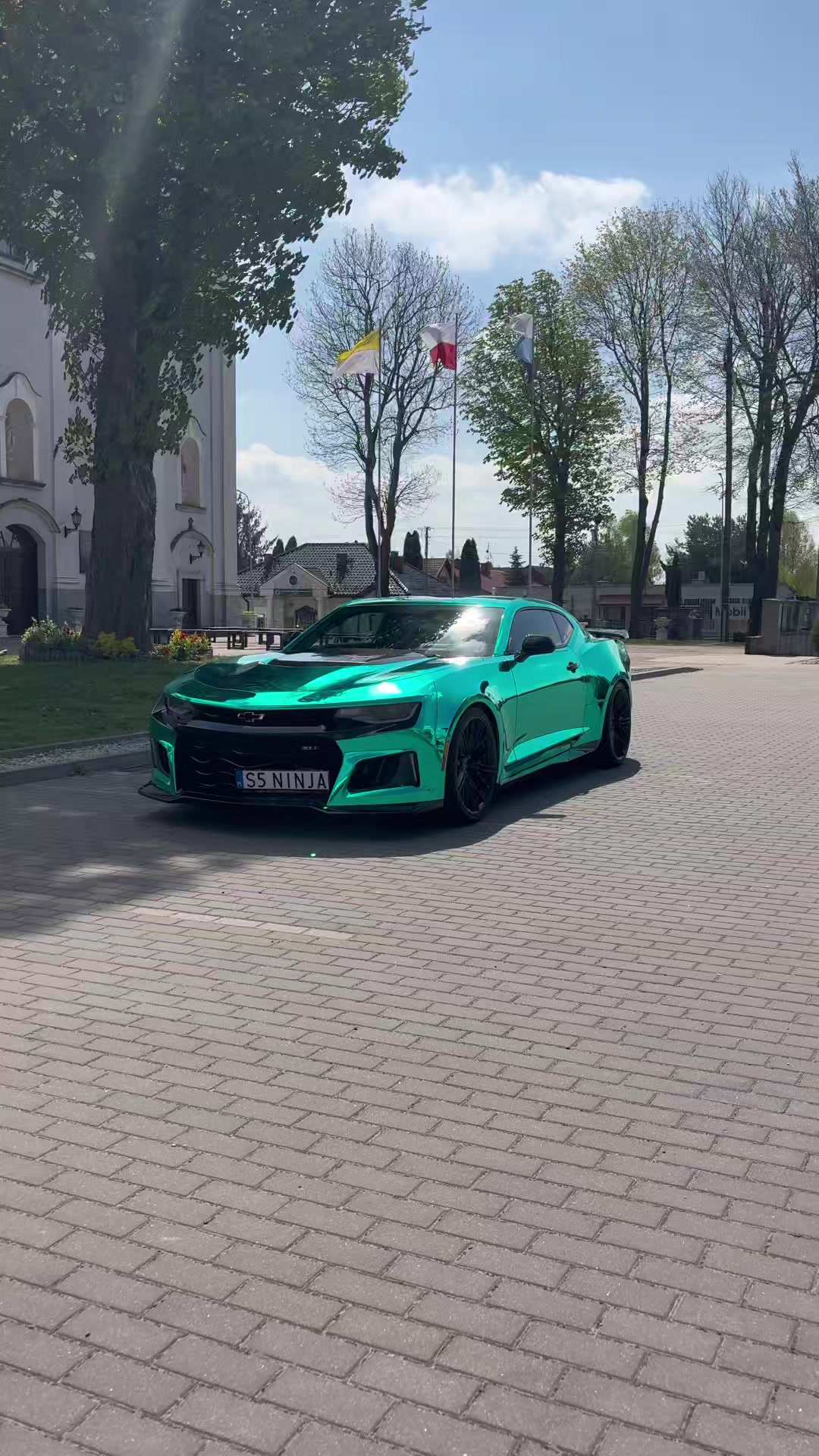 @Golden Cars