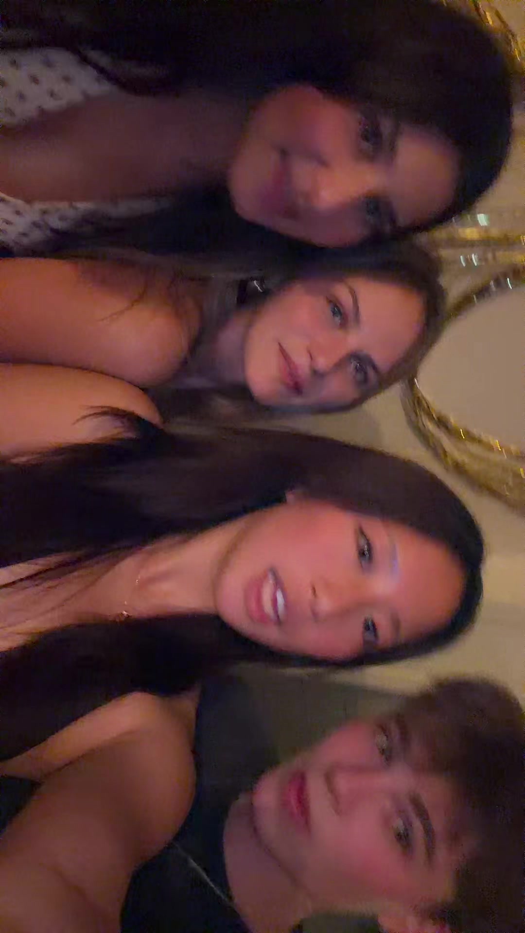 @GIA