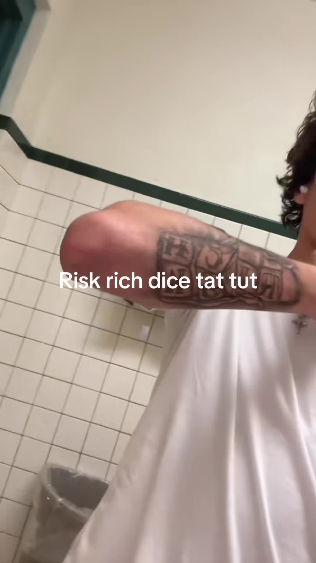 @Tats.WA2️⃣