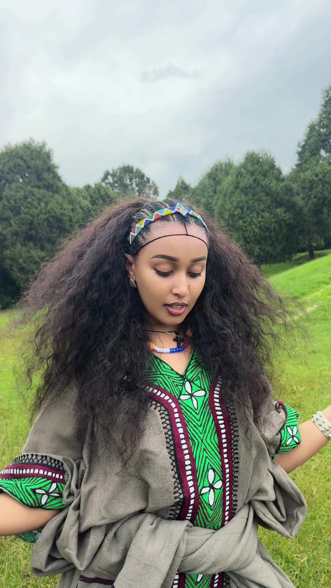 @አትሮንስ 🧚♀️🕊️🦅