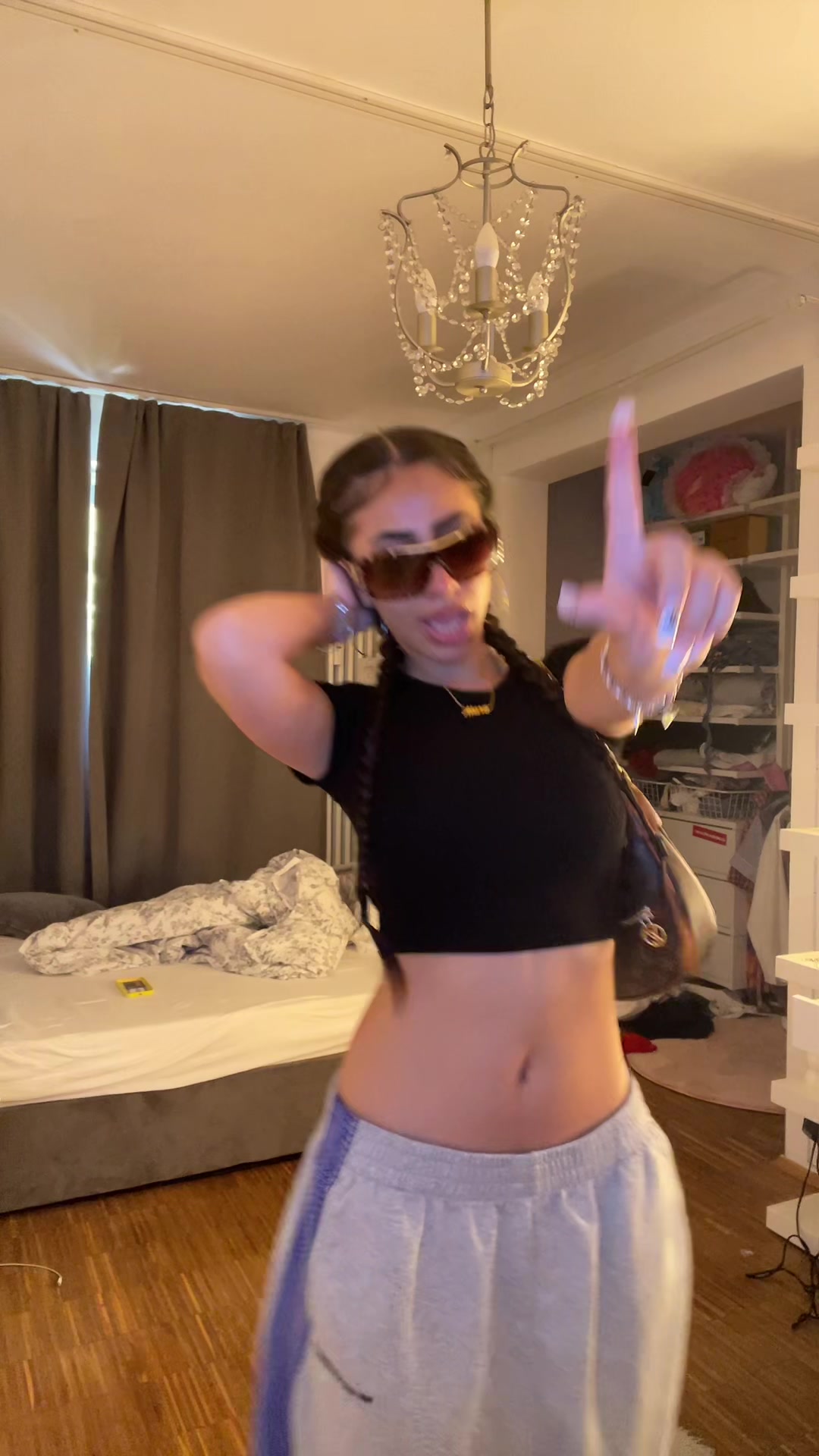 @alara.o8