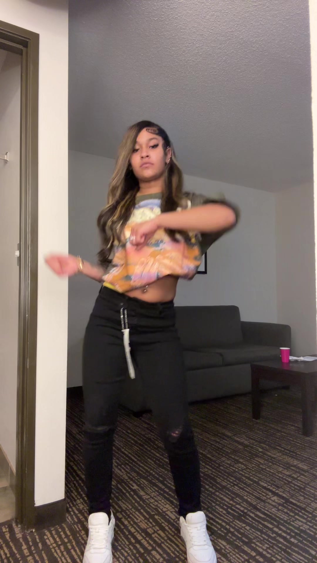 @meenah.ek