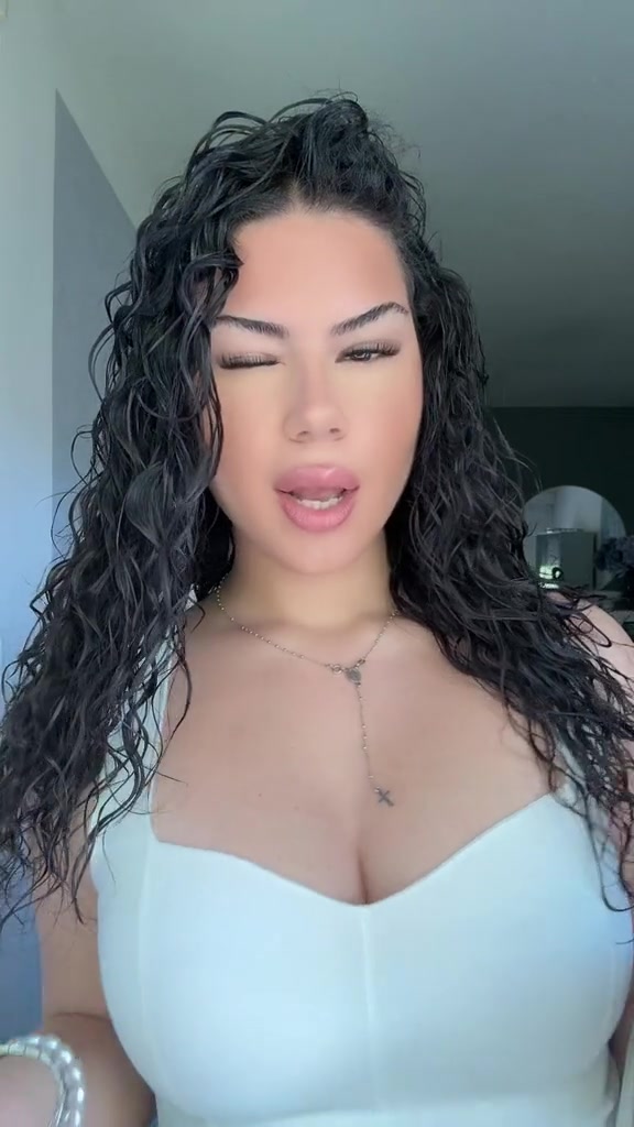 @chiara