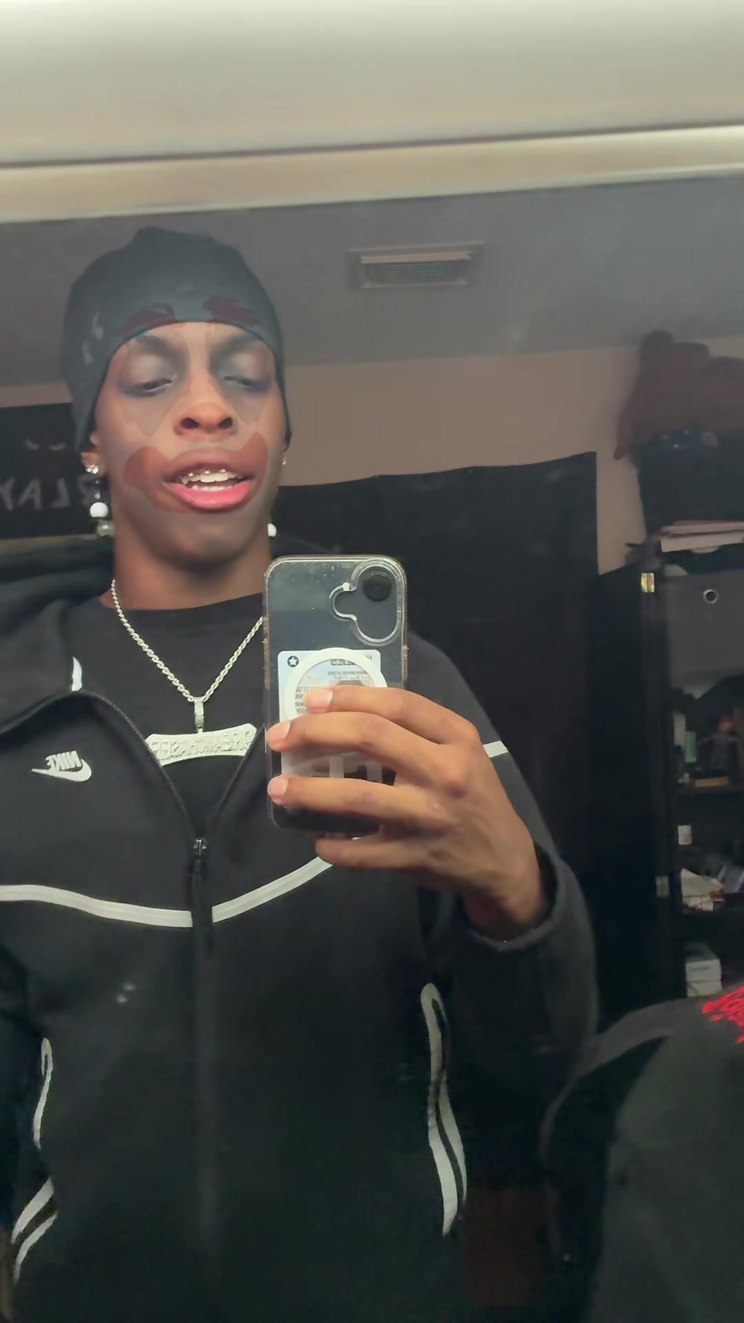 @Dee