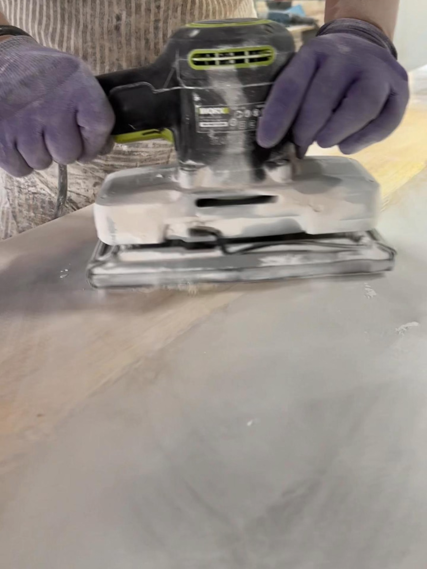 @Sakura Resin Tables