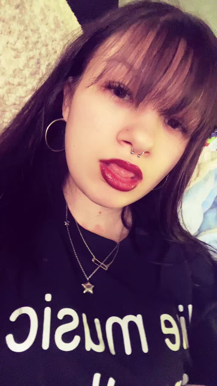 @Woah! 👀