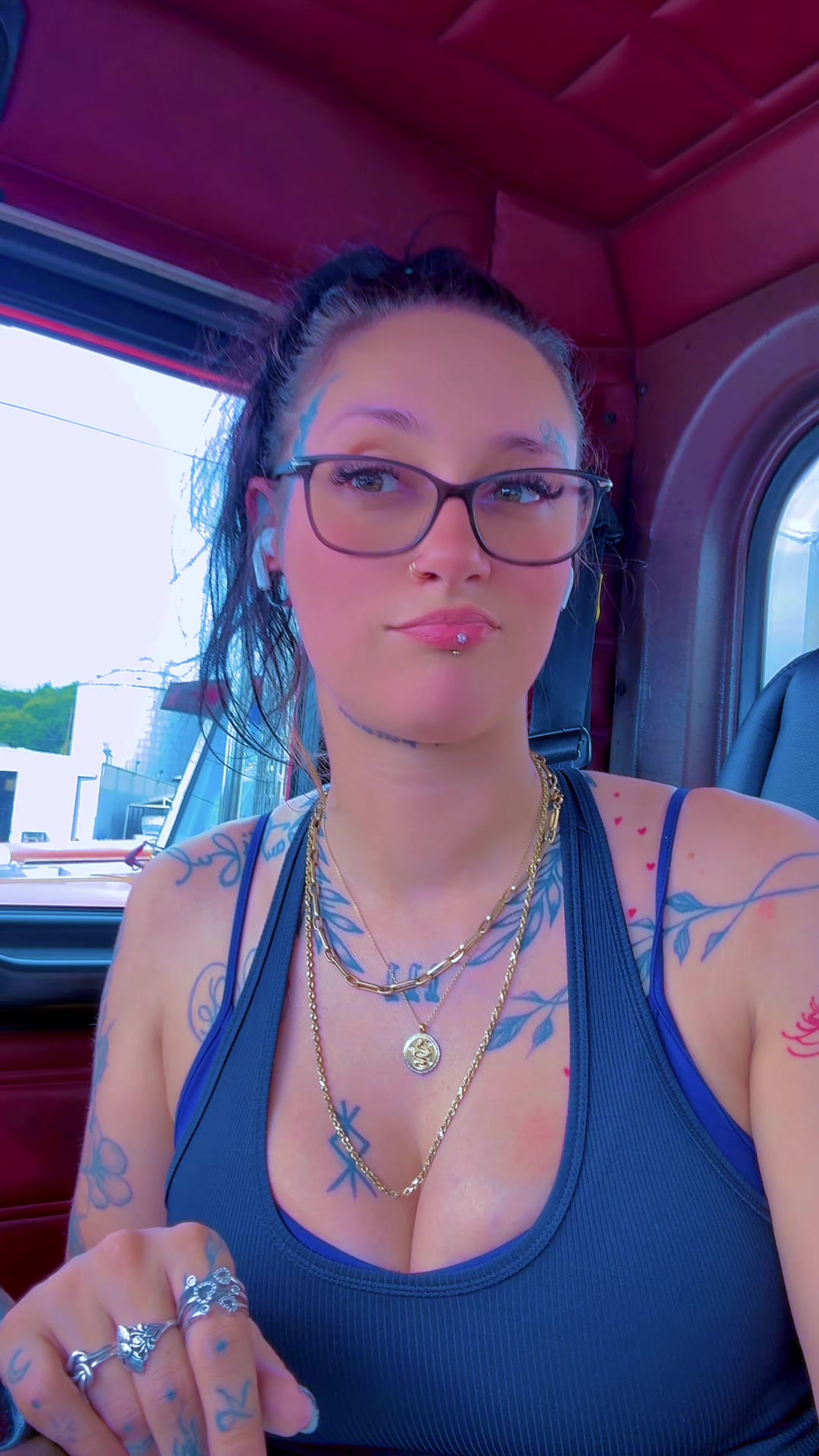 @Yassssbish32