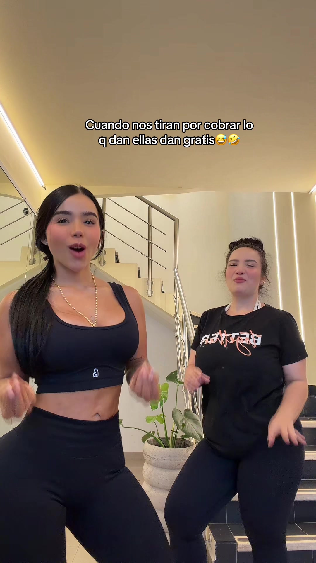 @ANGIE LORENA🫦