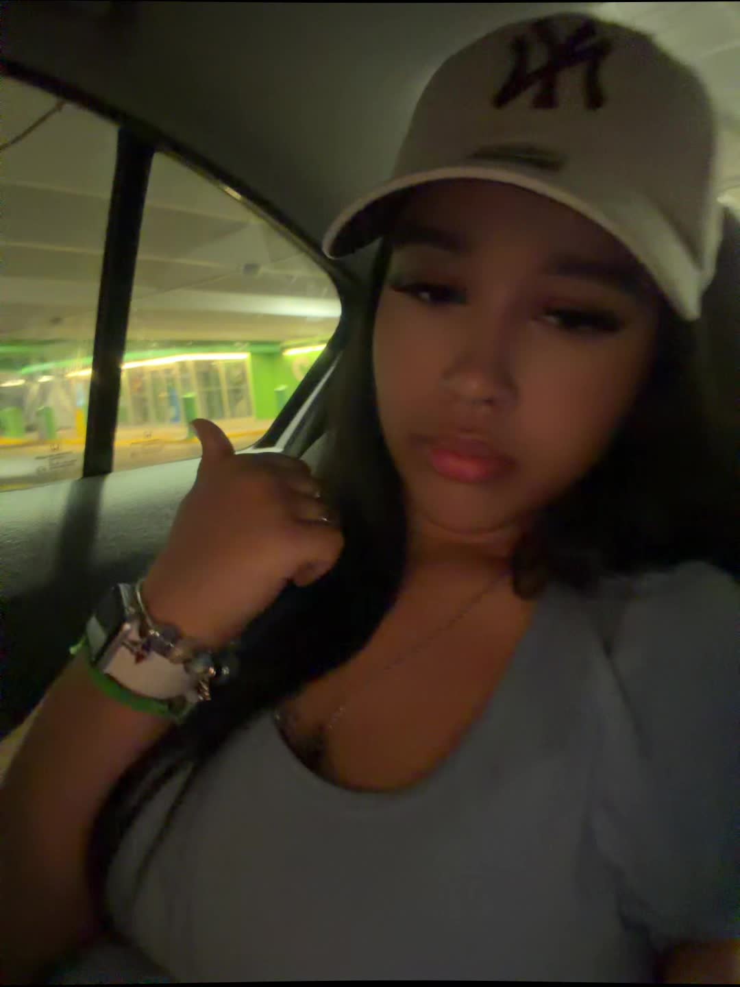 @Alishia