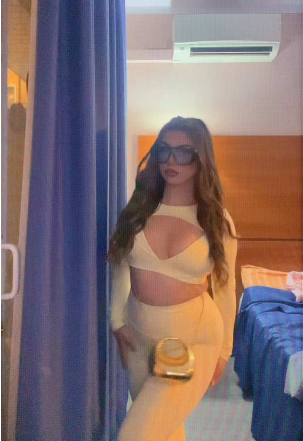 @𝓝.𝓖.𝟏𝟕