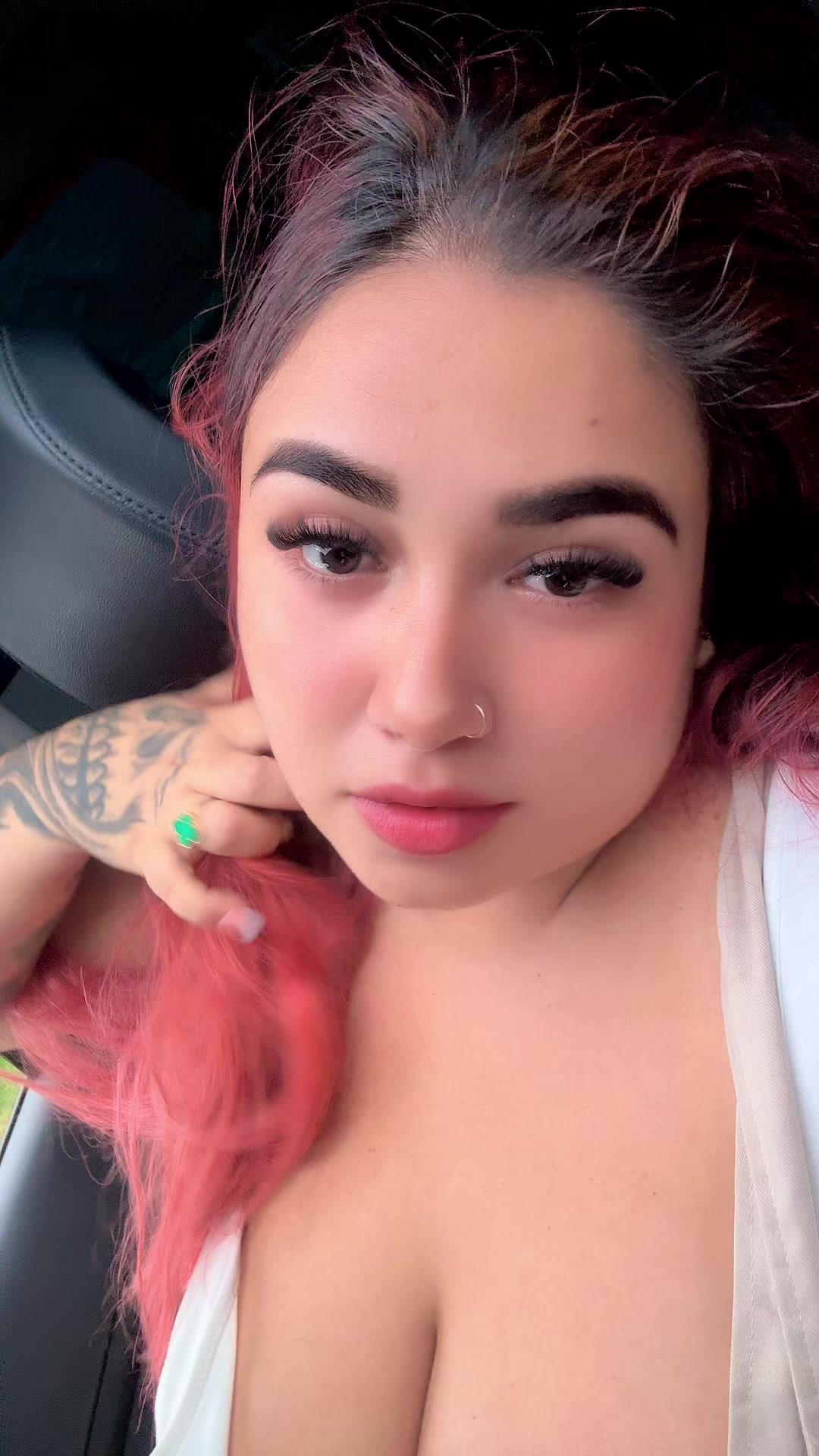 @Andrea Gonzalez 🍒