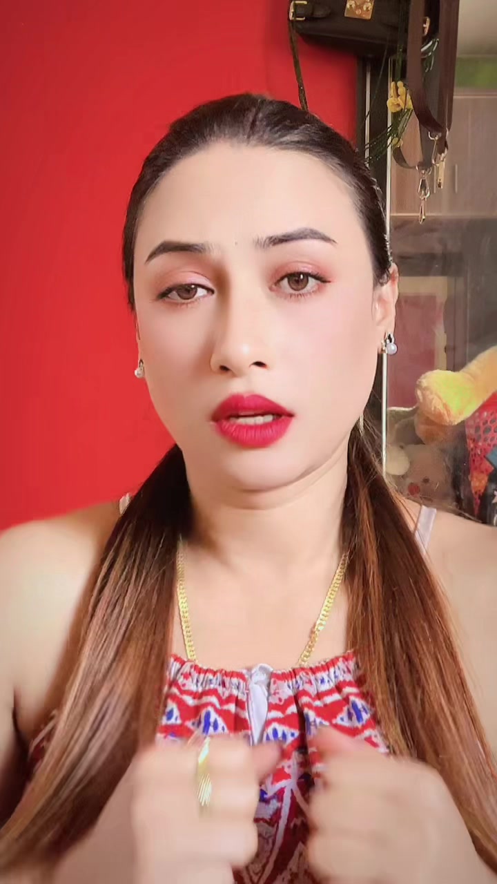 @Chadani queen🦋🥰❤️