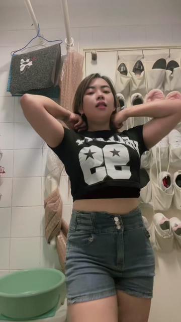 @Ayy🦋
