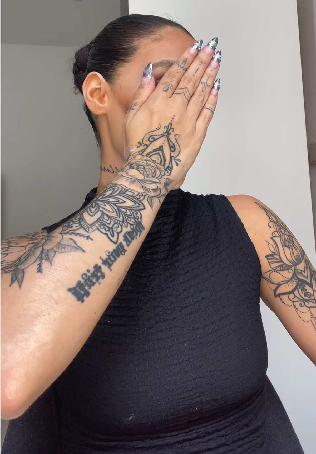 @aleynalolani