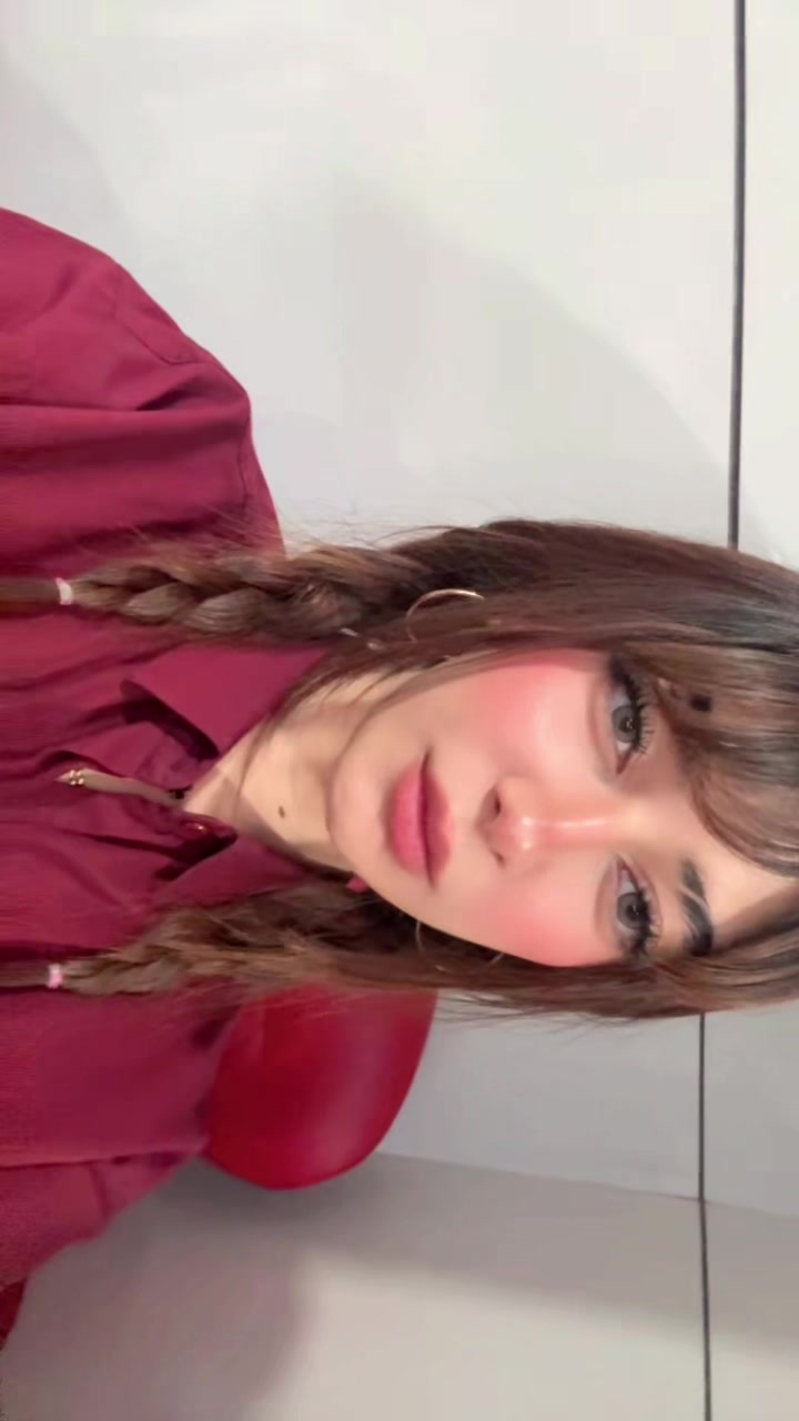 @روژآن