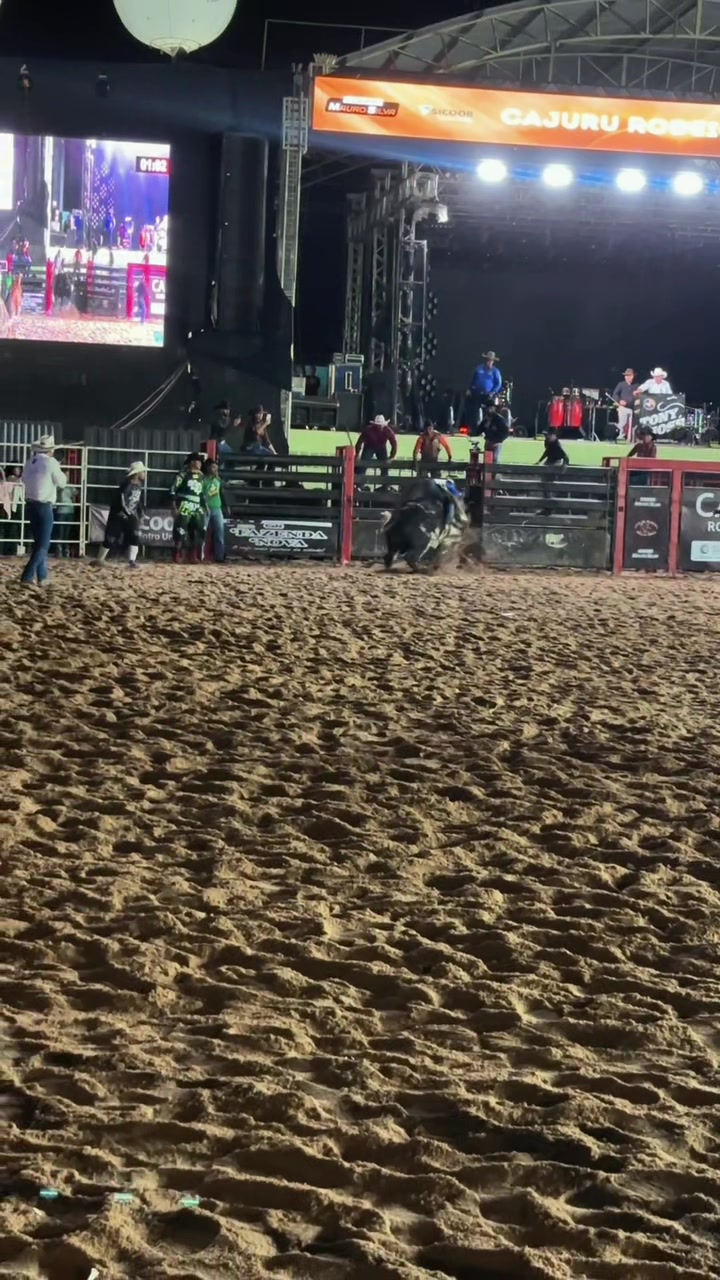 @Débora Cristina