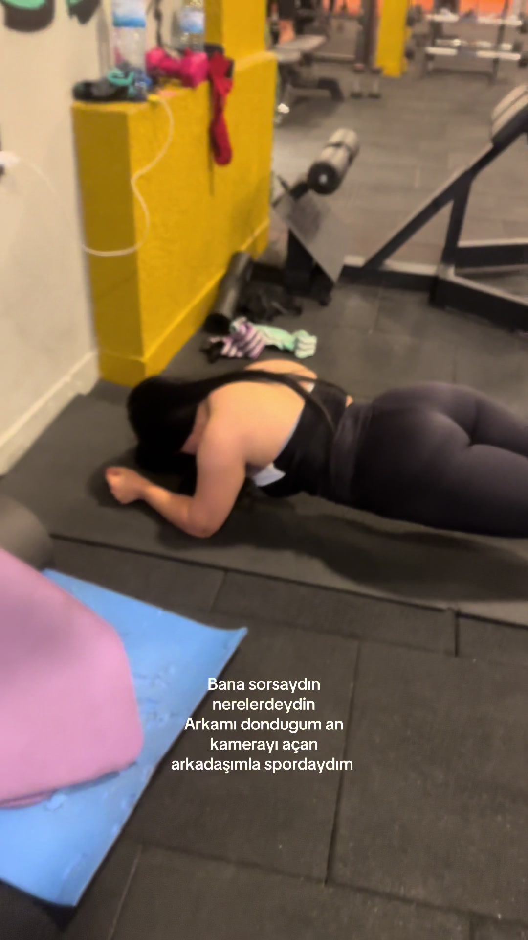 @𝗘𝗠𝗜𝗡𝗘