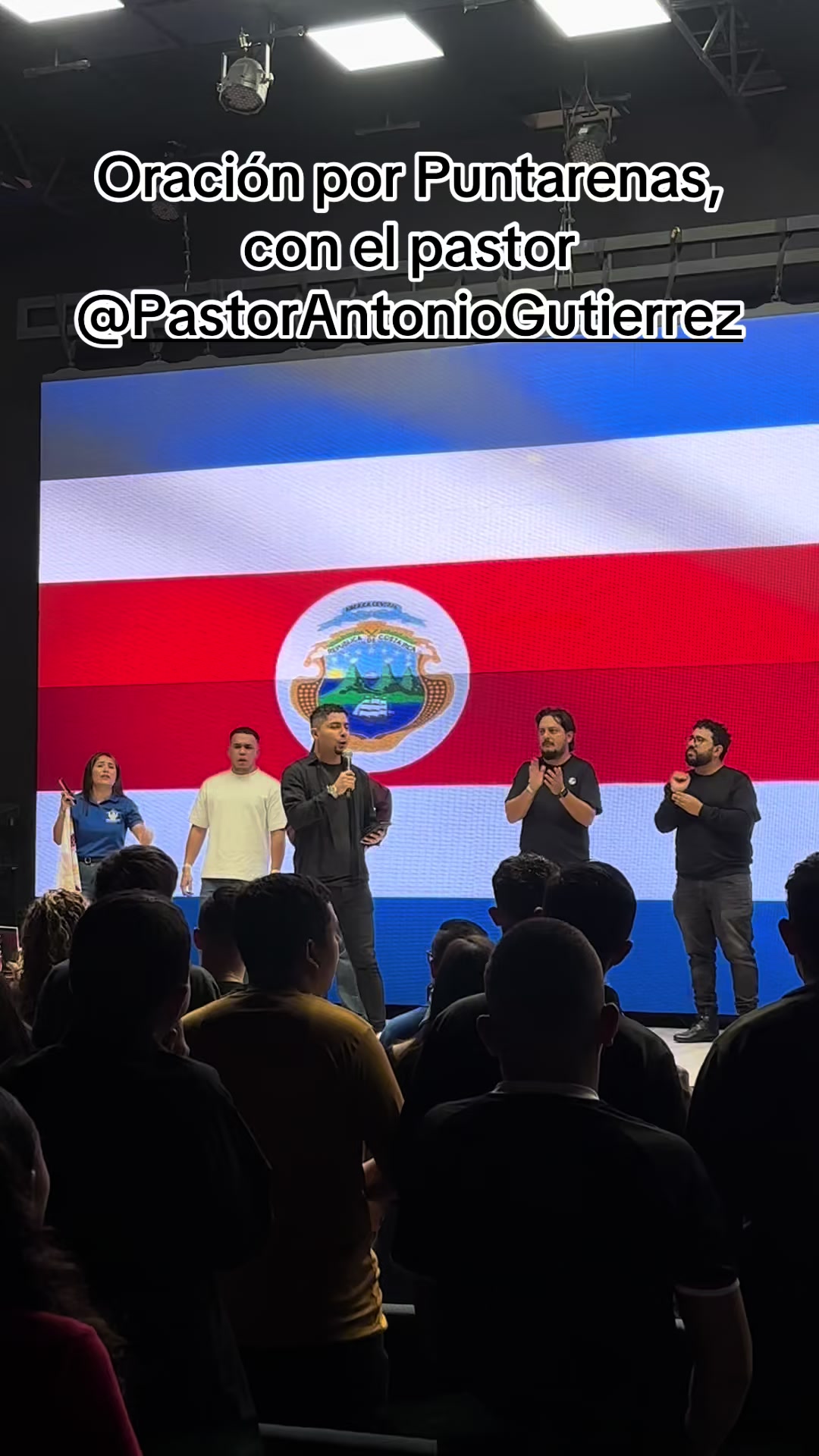 @B E N L E S H 🇨🇷