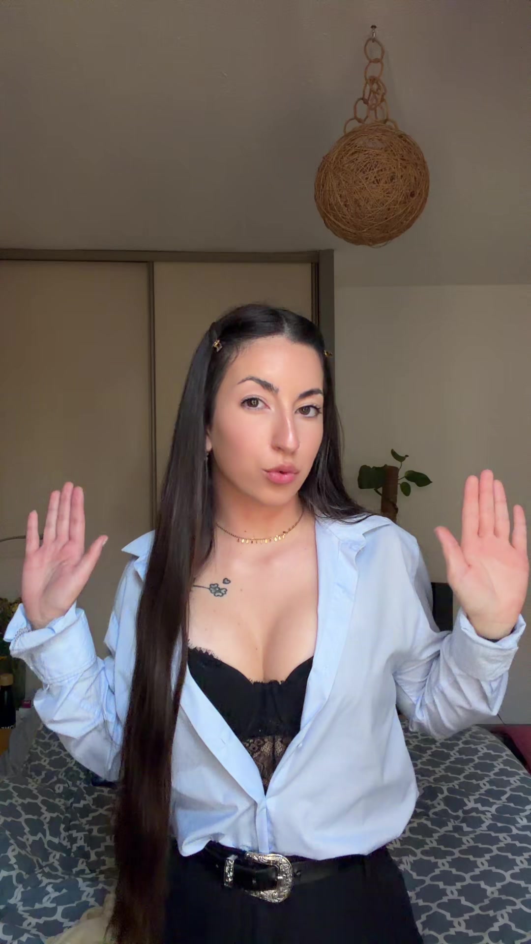 @céliaa
