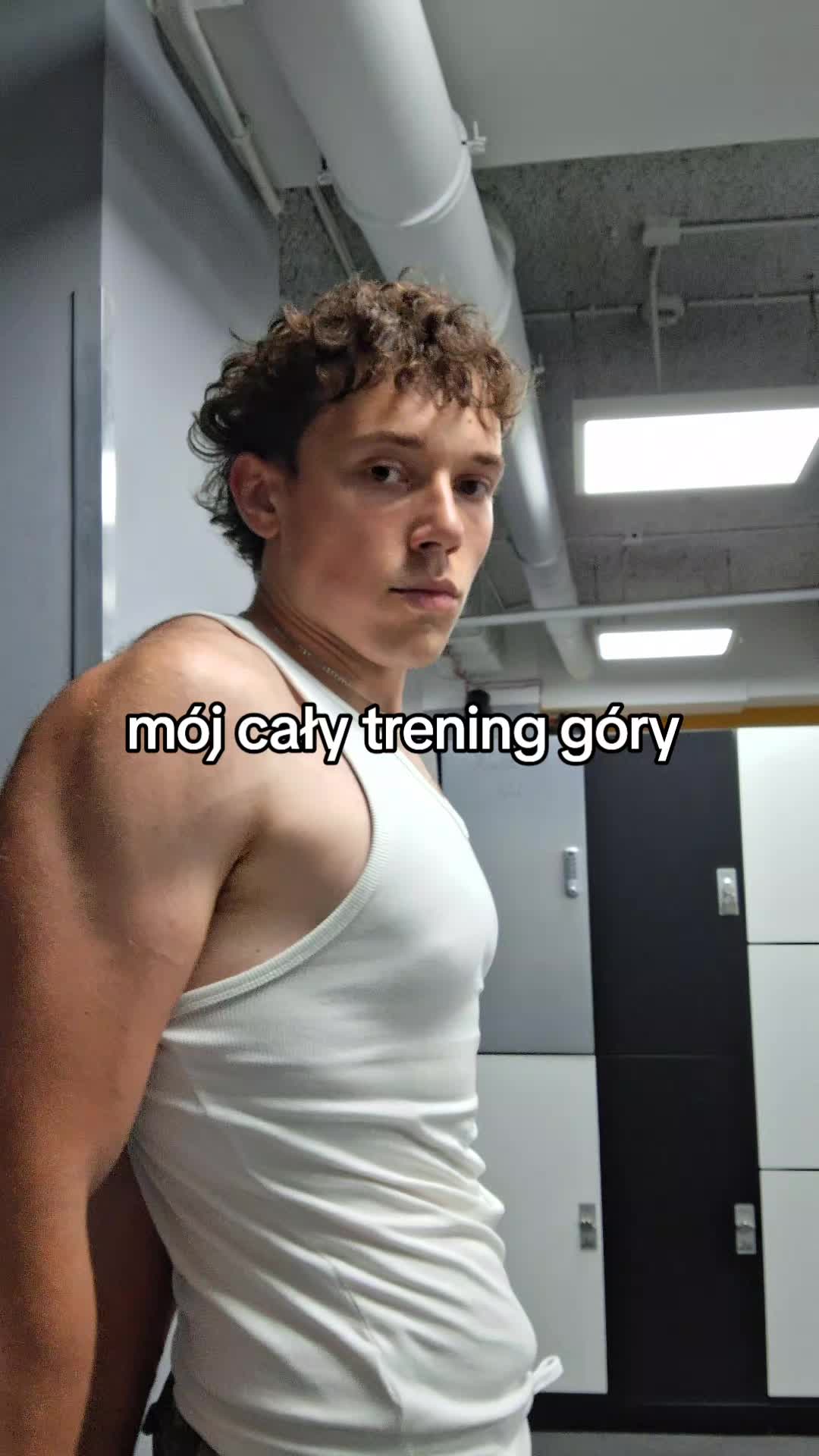 @Adrian | IG 0adrian7_