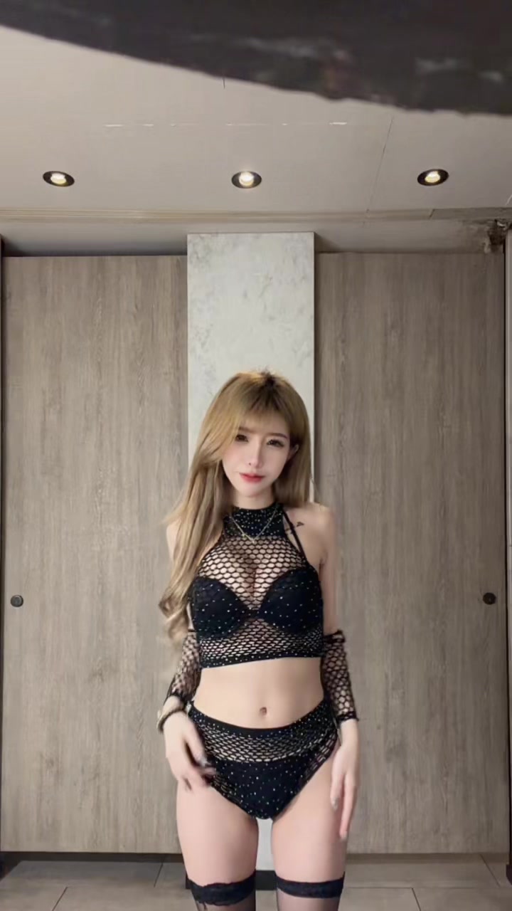 @米娜