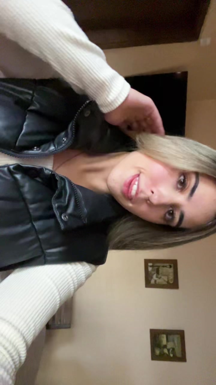 @Sofii